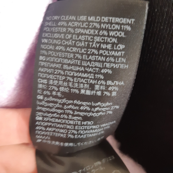 Lavender open back sweater - Picture 3 of 4